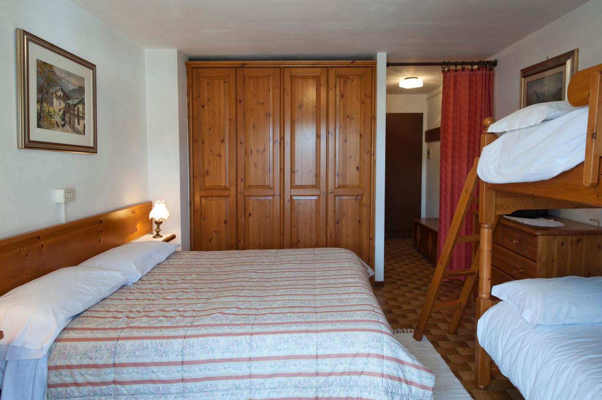 Albergo Castello Da Bonino Champorcher Extérieur photo