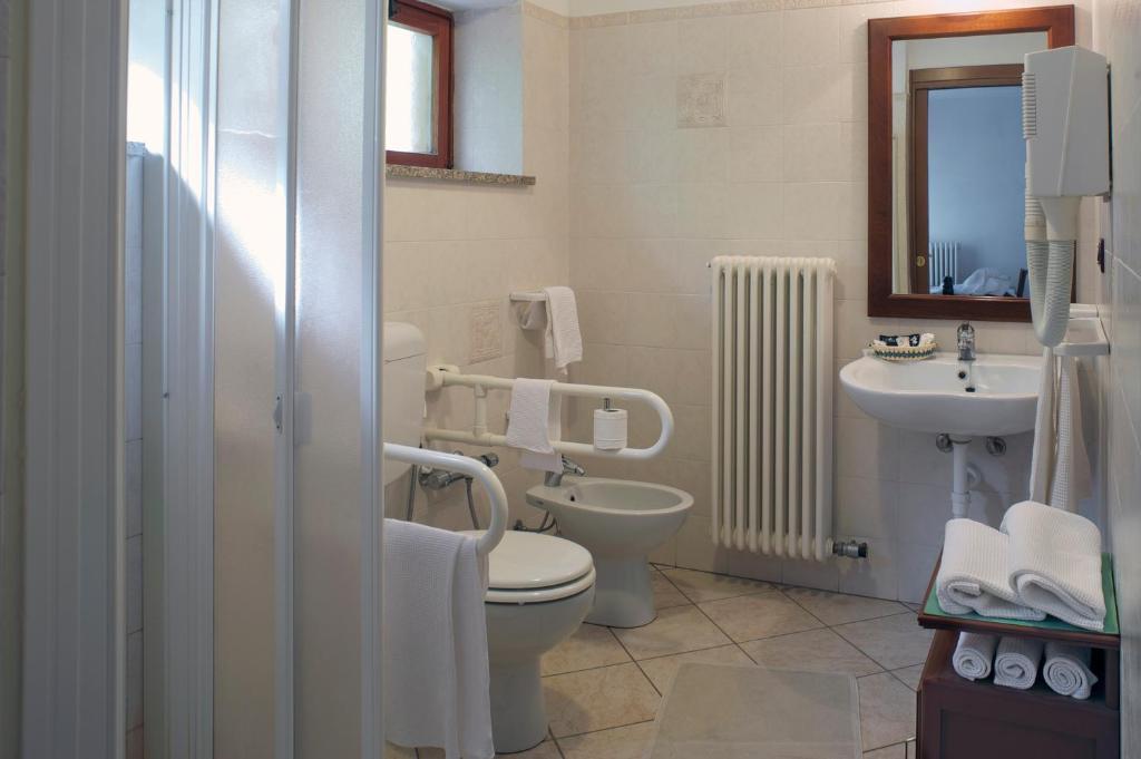 Albergo Castello Da Bonino Champorcher Extérieur photo